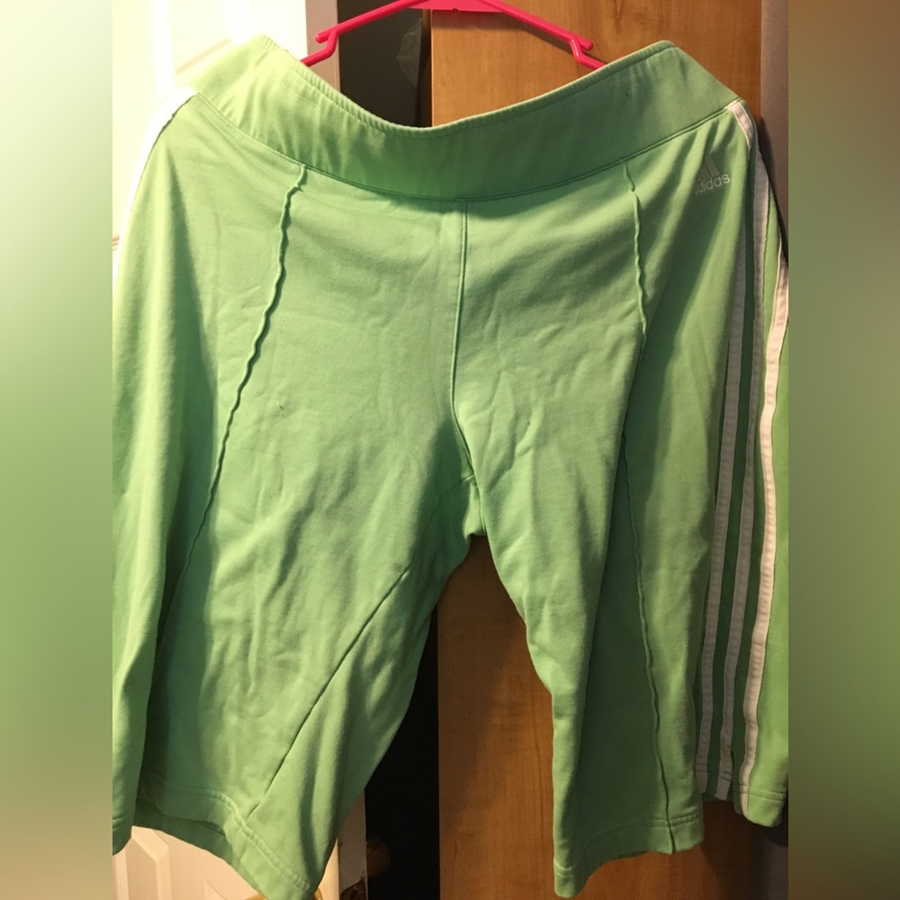XLG Adidas capris great condition